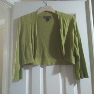 Green shrug